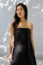 Load image into Gallery viewer, Natalie Busby The Wallflower