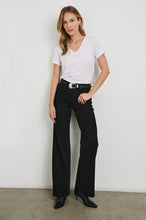 Load image into Gallery viewer, Rails V Neck
