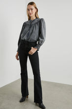 Load image into Gallery viewer, Rails Daphne
