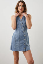 Load image into Gallery viewer, Rails Strand
