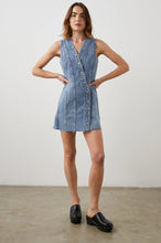 Load image into Gallery viewer, Rails Strand
