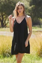 Load image into Gallery viewer, 9 Seed St Tropez
