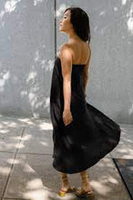 Load image into Gallery viewer, Natalie Busby The Wallflower
