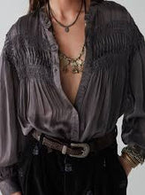 Load image into Gallery viewer, Maison Hotel Aida Blouse
