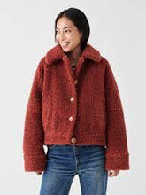 Load image into Gallery viewer, Faherty Brand Timber Ridge Jacket
