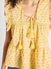 Load image into Gallery viewer, MILLE Chelsea Top
