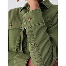 Load image into Gallery viewer, Faherty Brand Savannah
