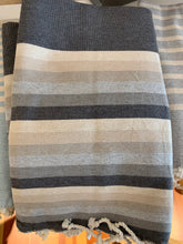 Load image into Gallery viewer, Artisan Turkish Towels
