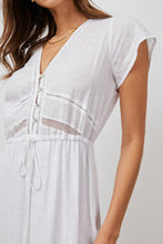 Load image into Gallery viewer, Rails Kiki
