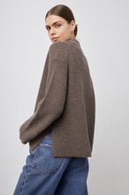 Load image into Gallery viewer, Rails Harris
