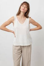 Load image into Gallery viewer, Rails Resort Tank
