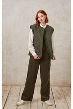 Load image into Gallery viewer, People Tree Akira Quilted Gilet
