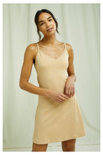 Load image into Gallery viewer, People Tree Lace Trim Slip
