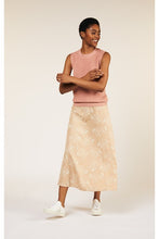 Load image into Gallery viewer, People Tree Lucinda Knitted Vest
