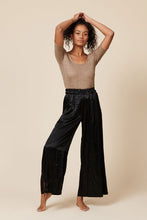 Load image into Gallery viewer, Whimsy &amp; Row Norah Pants

